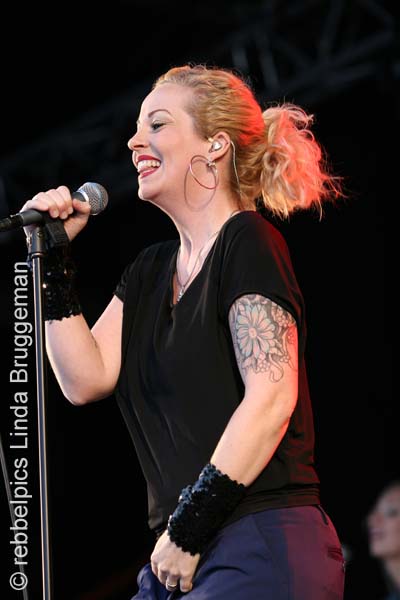 anneke van giersbergen (72)