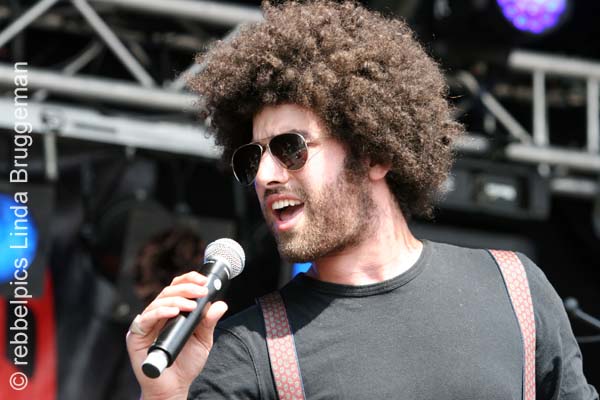 rilan & the bombardiers (34)