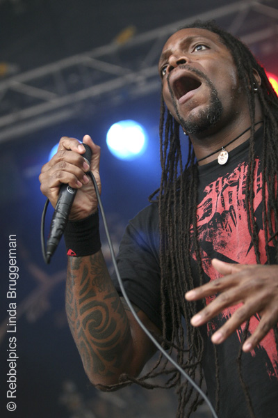 Sepultura@schollenpop10 (57)