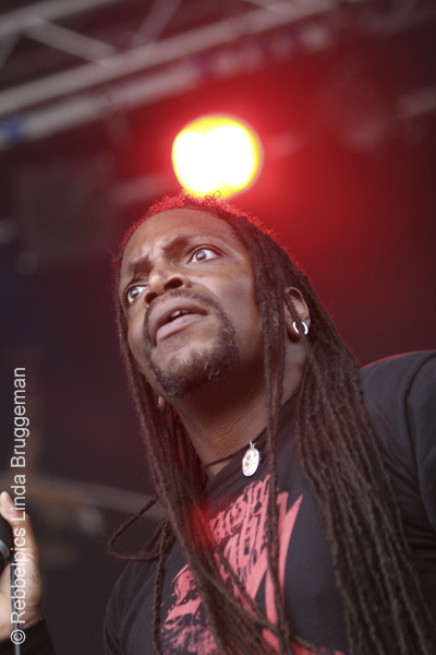 Sepultura@schollenpop10 (59)