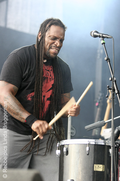 Sepultura@schollenpop10 (70)