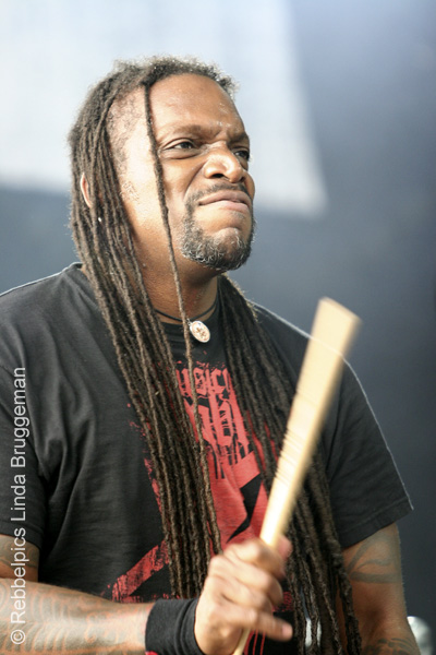 Sepultura@schollenpop10 (71)